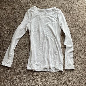 White womens mossimo long sleeve shirt